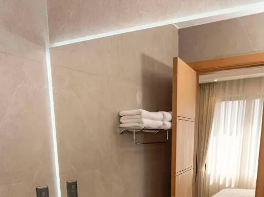 Aparthotel Abrish Hotel And Apartment Kampala